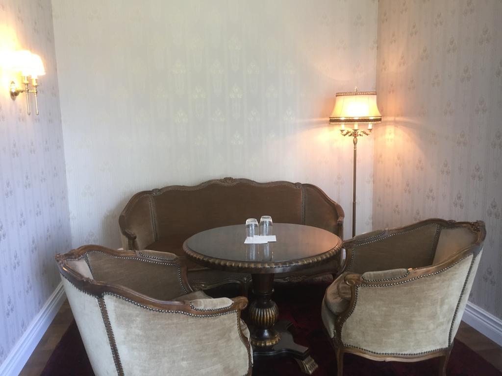 ホテル Kastanjelund Yngsjö エクステリア 写真